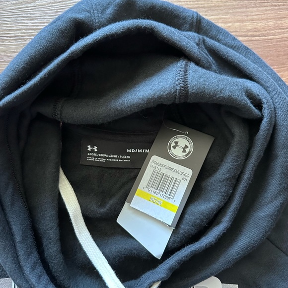 NWT Under Armour Black Hoodie - Picture 2 of 3